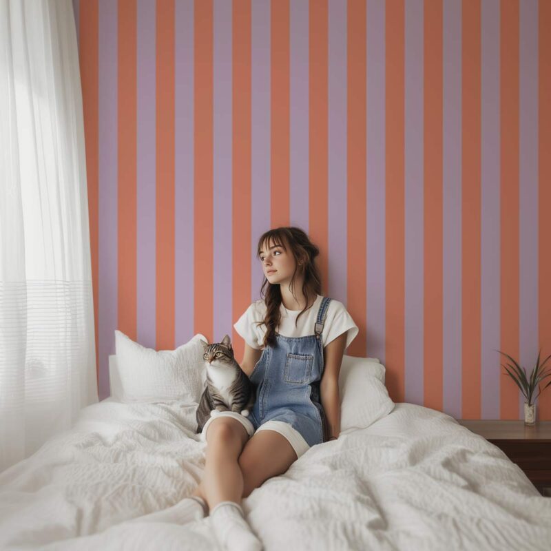 papier peint chambre ado rayures corail et violet