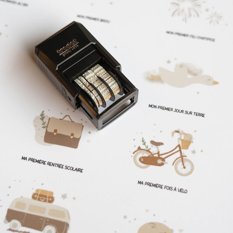 affiche-mes-premieres-fois-avec-tampon